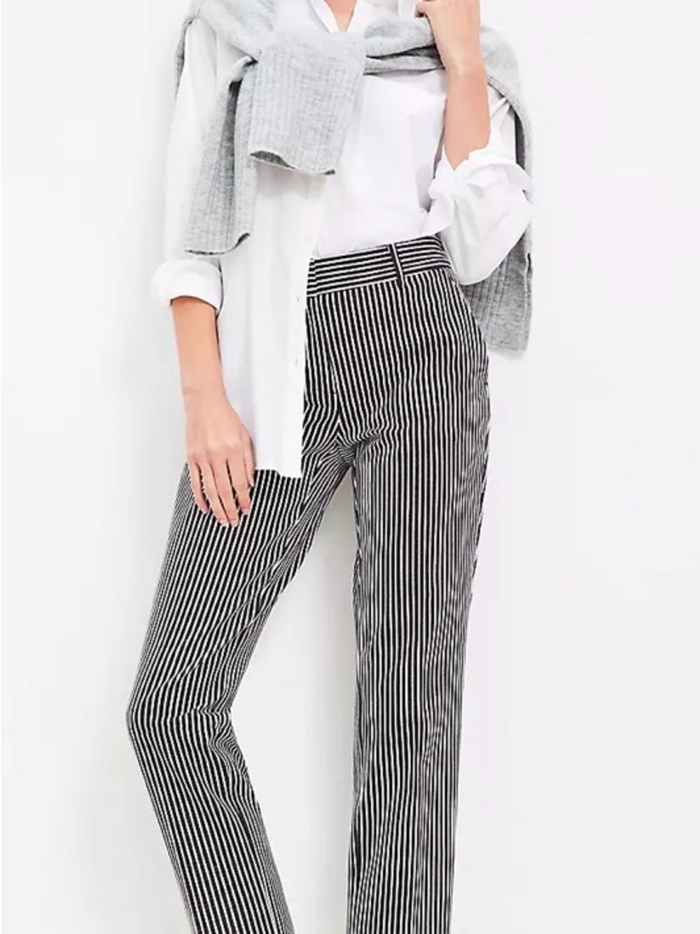 LOFT The Riviera Slim Straight Striped Greyish Navy Pants Size 8